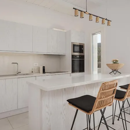 Retreat Hill Luxury Mykonos Villa Mykonos Town