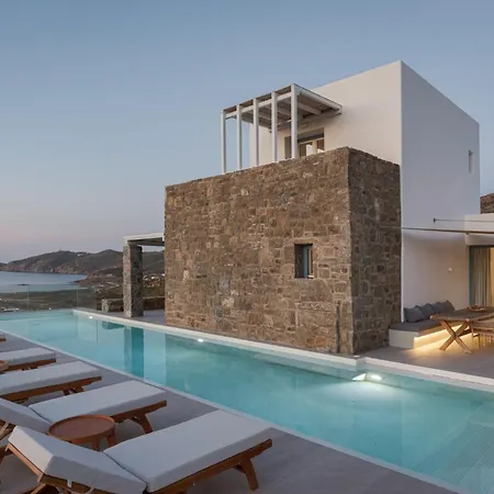 Retreat Hill Luxury Mykonos Vila