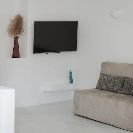 Retreat Hill Luxury Mykonos Vila