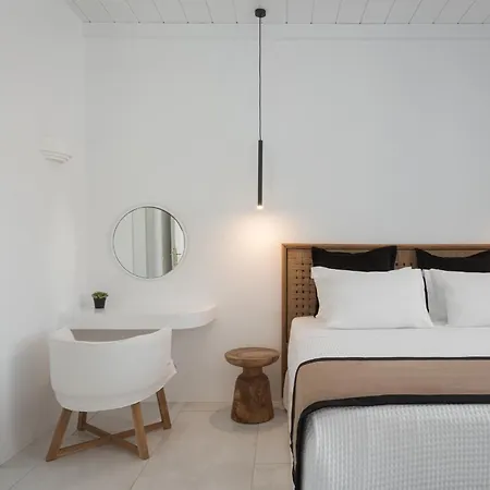 Retreat Hill Luxury Mykonos *