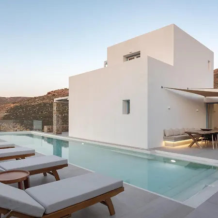 Retreat Hill Luxury Mykonos Villa Mykonos Town