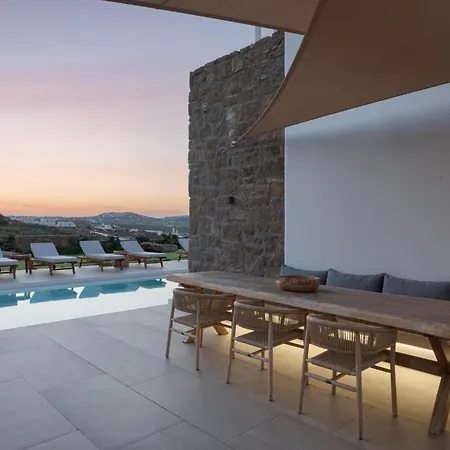 Retreat Hill Luxury Mykonos Villa