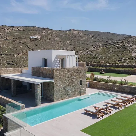 Retreat Hill Luxury Mykonos アノ・メラ
