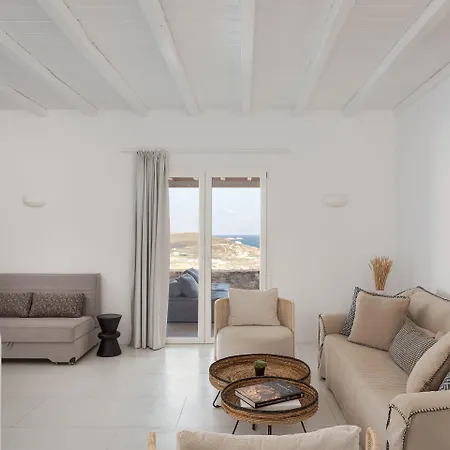 Retreat Hill Luxury Mykonos *